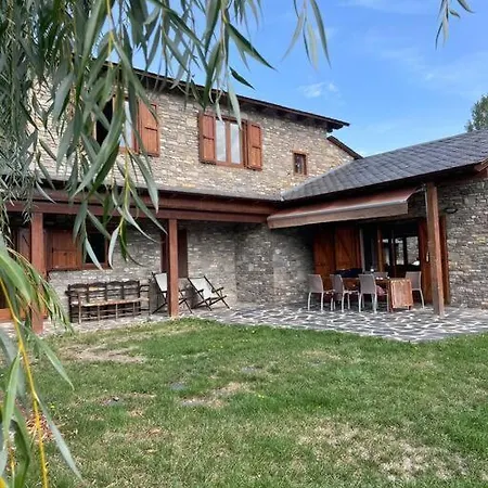 Cal Fray, San Marti D'aravo, Puigcerda شاليه *